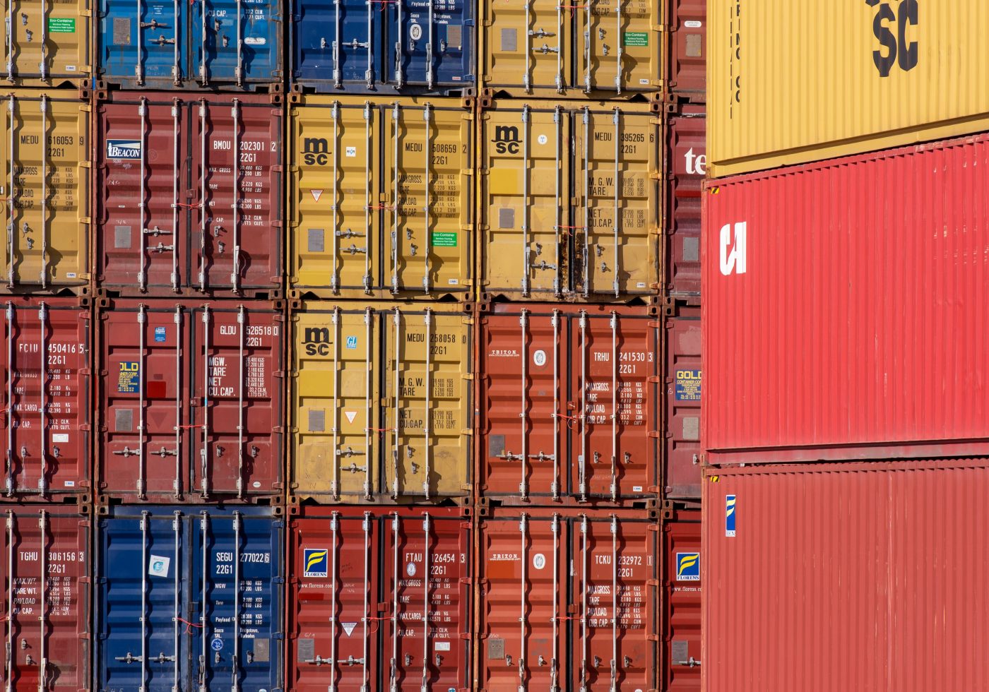 Conteneur iso 20 pieds : quelles dimensions réelles attendre ?